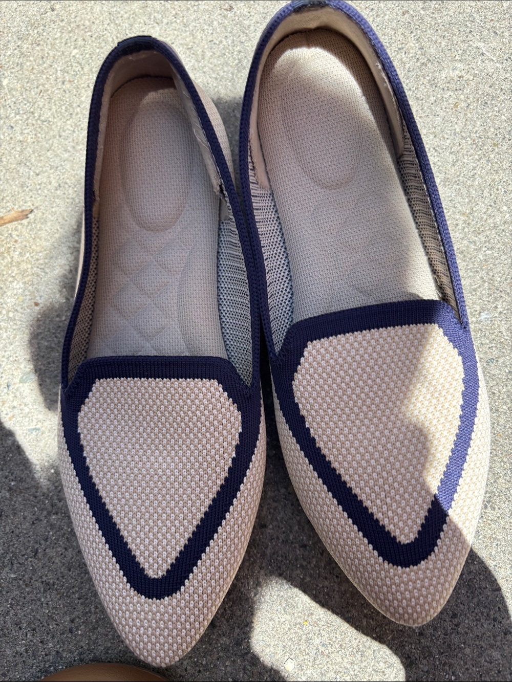 Women's Birdies Pointed Knit Slip-On Flats in Eggshell and Navy